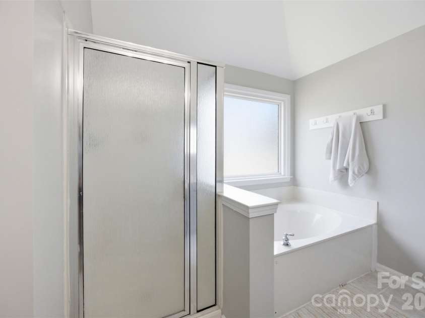 2000 Stoney Creek Drive, Concord, NC 28027.  MLS# CAR4414775, YatesRealty ID 45493. 
