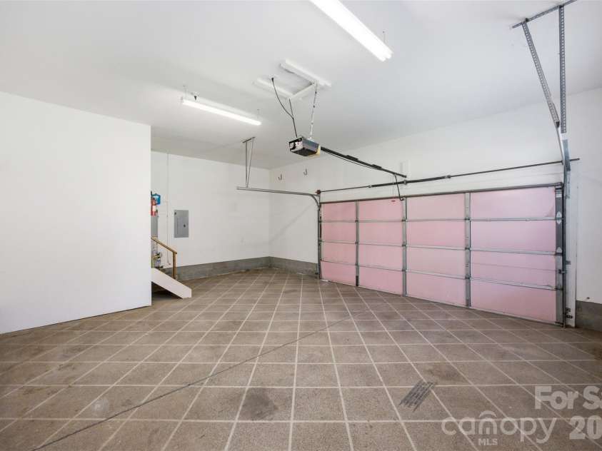 2000 Stoney Creek Drive, Concord, NC 28027.  MLS# CAR4414775, YatesRealty ID 45493. 
