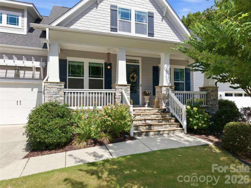 11811 Bradford Park Drive, Davidson, NC 28036.  MLS# CAR4414185, YatesRealty ID 45495. 