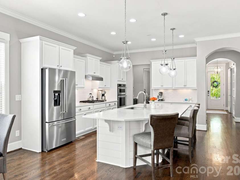 11811 Bradford Park Drive, Davidson, NC 28036.  MLS# CAR4414185, YatesRealty ID 45495. 