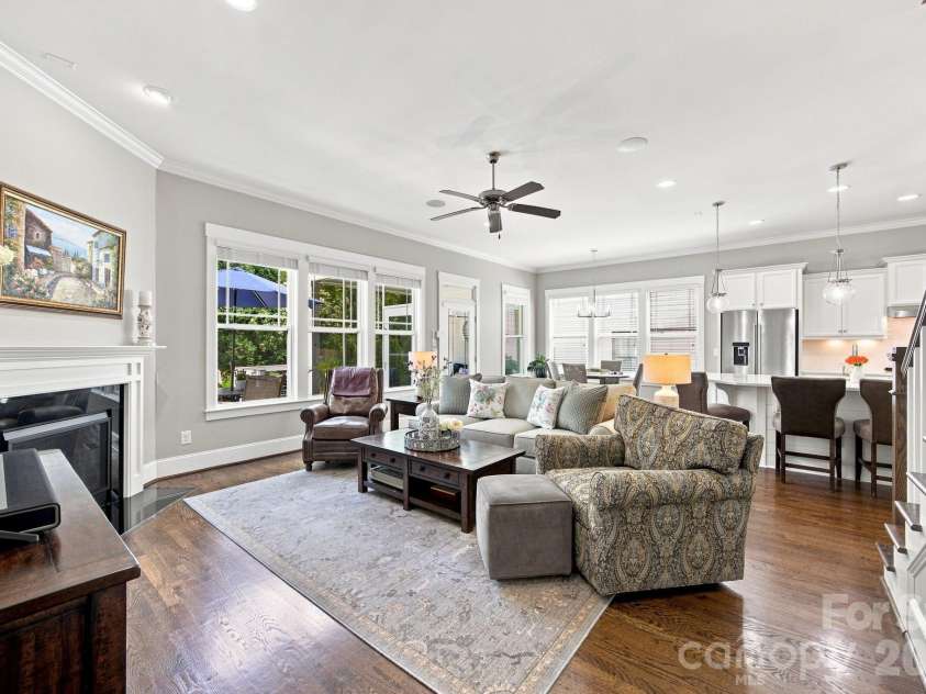 11811 Bradford Park Drive, Davidson, NC 28036.  MLS# CAR4414185, YatesRealty ID 45495. 