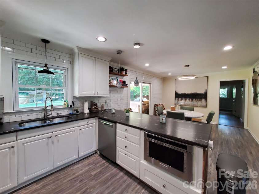 133 Fryling Avenue, Concord, NC 28025.  MLS# CAR4414229, YatesRealty ID 45496. 