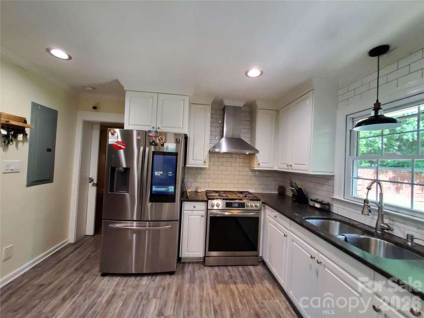 133 Fryling Avenue, Concord, NC 28025.  MLS# CAR4414229, YatesRealty ID 45496. 
