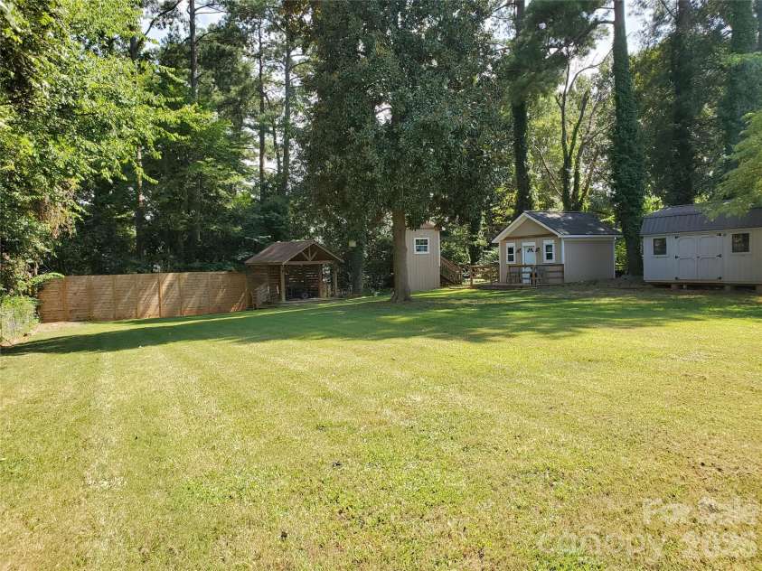 133 Fryling Avenue, Concord, NC 28025.  MLS# CAR4414229, YatesRealty ID 45496. 