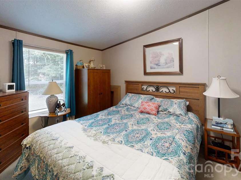 2344 Ashlee Meadows Lane, Lincolnton, NC 28092.  MLS# CAR4414291, YatesRealty ID 45499. 