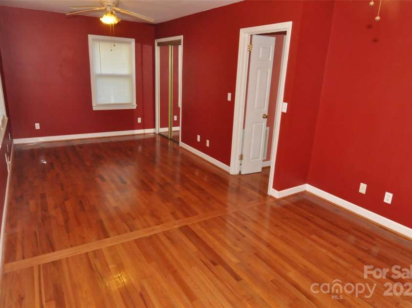 109 Hardin Street, Chester, SC 29706.  MLS# CAR4315865, YatesRealty ID 455. 