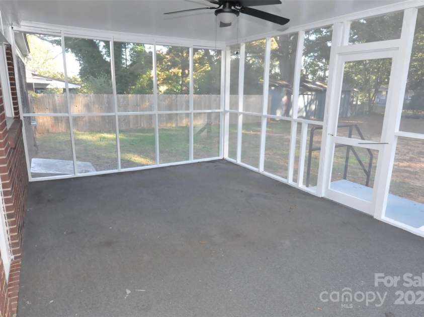 109 Hardin Street, Chester, SC 29706.  MLS# CAR4315865, YatesRealty ID 455. 