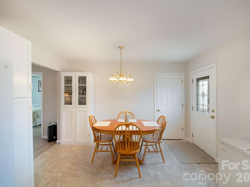 110 Franklin Avenue, Kannapolis, NC 28081.  MLS# CAR4356312, YatesRealty ID 4550. 