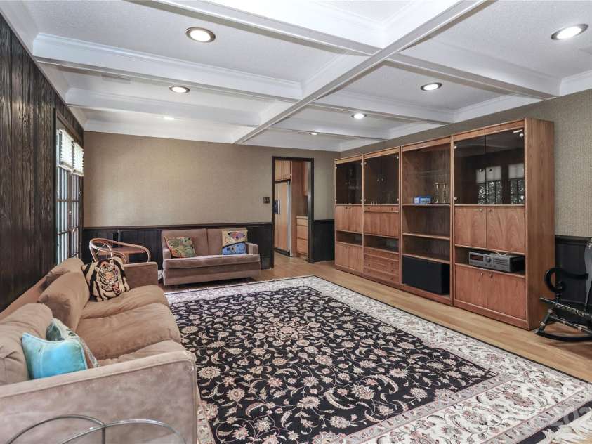 251 Gleneagles Road, Statesville, NC 28625.  MLS# CAR4275751, YatesRealty ID 4550. 