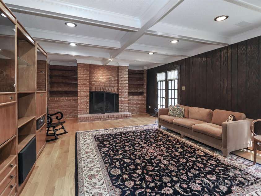 251 Gleneagles Road, Statesville, NC 28625.  MLS# CAR4275751, YatesRealty ID 4550. 