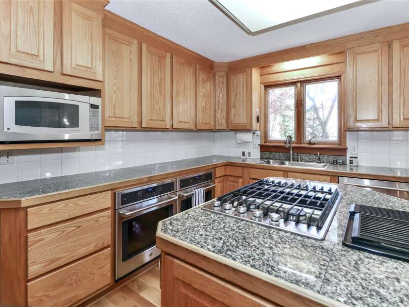 251 Gleneagles Road, Statesville, NC 28625.  MLS# CAR4275751, YatesRealty ID 4550. 