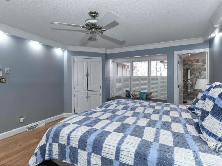 251 Gleneagles Road, Statesville, NC 28625.  MLS# CAR4275751, YatesRealty ID 4550. 