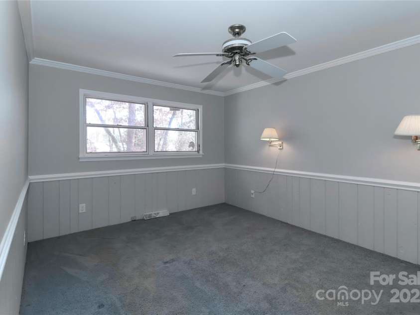 251 Gleneagles Road, Statesville, NC 28625.  MLS# CAR4275751, YatesRealty ID 4550. 