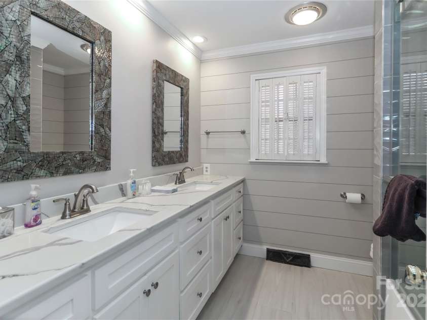 251 Gleneagles Road, Statesville, NC 28625.  MLS# CAR4275751, YatesRealty ID 4550. 