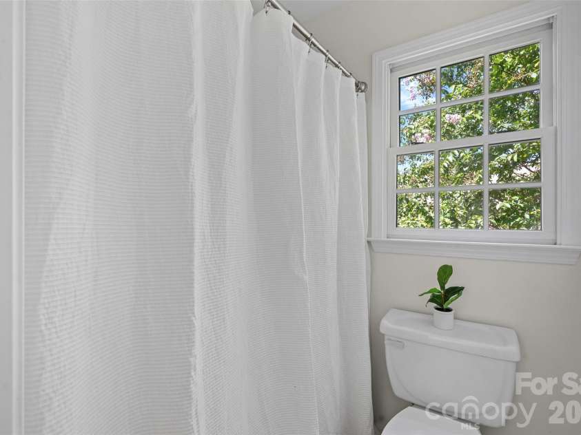 14015 Garden District Row, Huntersville, NC 28078.  MLS# CAR4414274, YatesRealty ID 45501. 