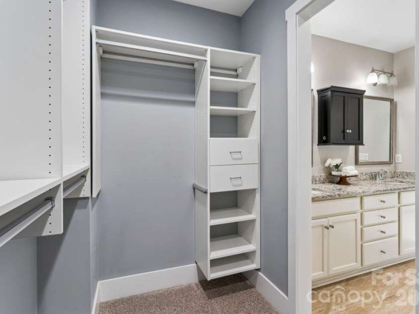 10177 Lakeshore Drive, Lancaster, SC 29720.  MLS# CAR4410125, YatesRealty ID 45503. Primary Closet