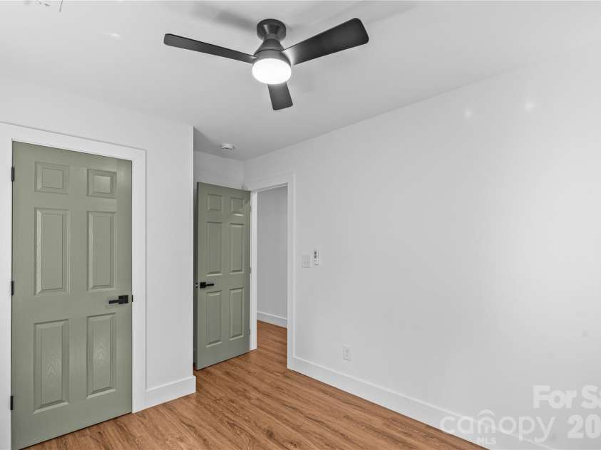 1407 Birch Street, Kannapolis, NC 28081.  MLS# CAR4410819, YatesRealty ID 45504. 