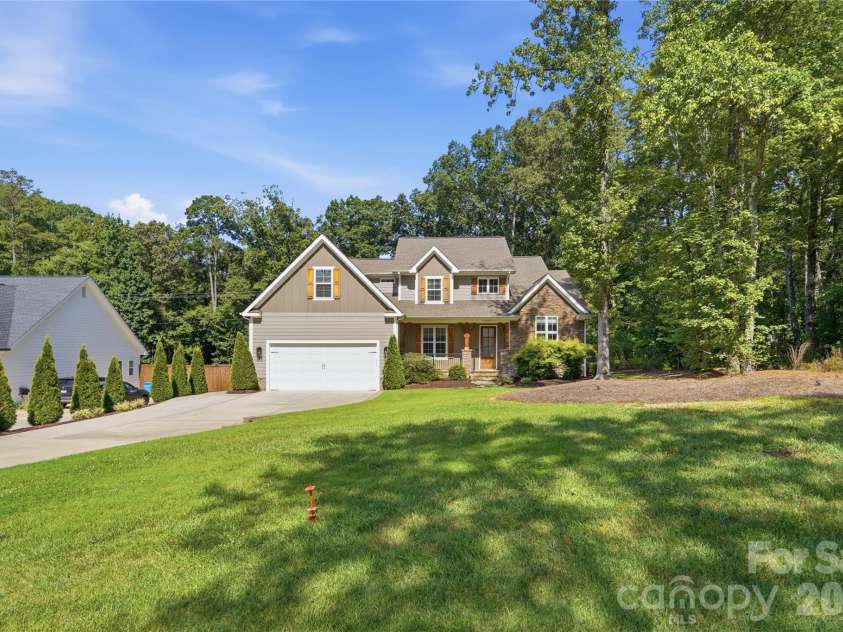 10154 Jim Sossoman Road, Midland, NC 28107.  MLS# CAR4412838, YatesRealty ID 45506. 