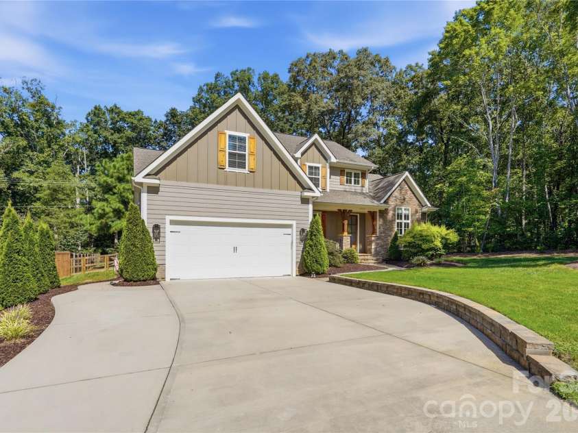 10154 Jim Sossoman Road, Midland, NC 28107.  MLS# CAR4412838, YatesRealty ID 45506. 