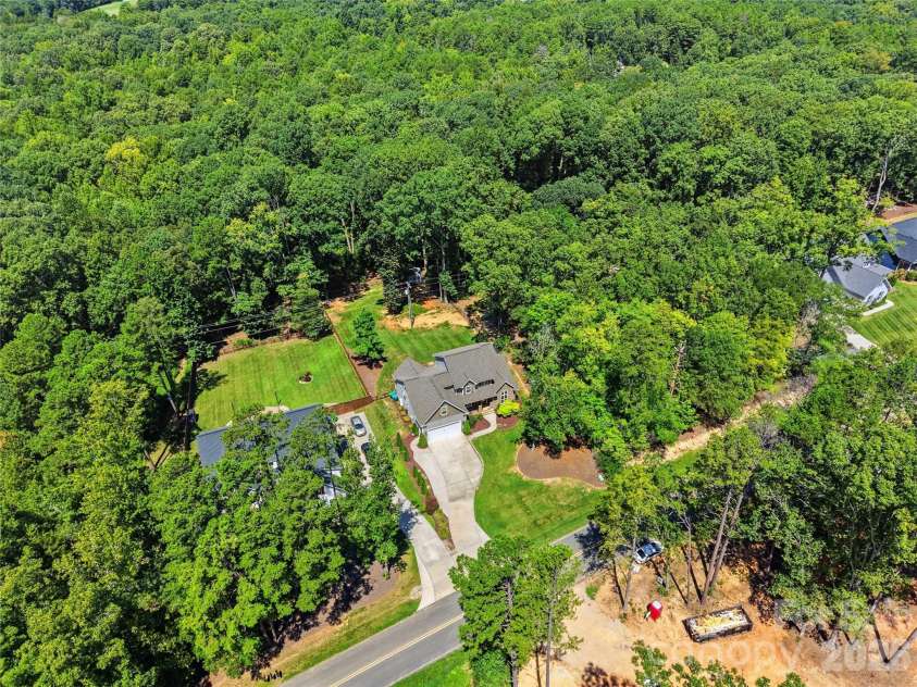 10154 Jim Sossoman Road, Midland, NC 28107.  MLS# CAR4412838, YatesRealty ID 45506. 