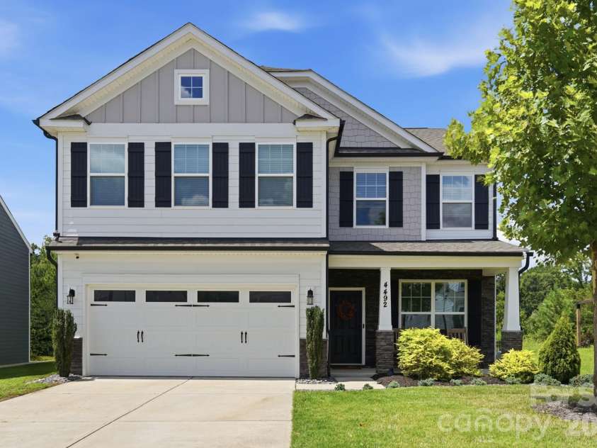 4492 Falls Lake Drive, Concord, NC 28025.  MLS# CAR4413181, YatesRealty ID 45507. Welcome Home!