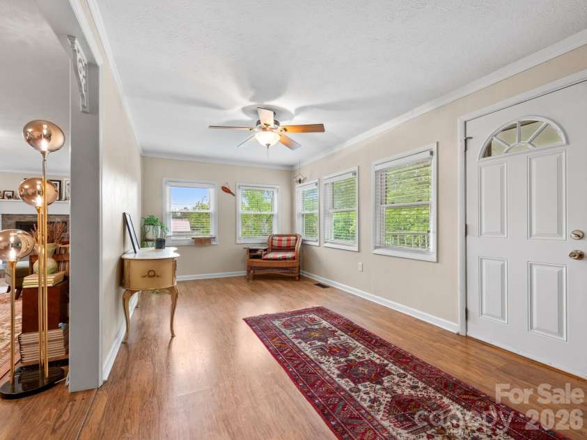 32 Fair Drive, Candler, NC 28715.  MLS# CAR4409961, YatesRealty ID 45509. 