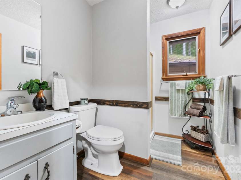 275 Knob Hill Estates Road, Sylva, NC 28779.  MLS# CAR4310575, YatesRealty ID 4551. 