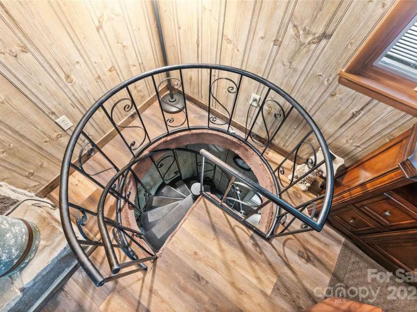 275 Knob Hill Estates Road, Sylva, NC 28779.  MLS# CAR4310575, YatesRealty ID 4551. 