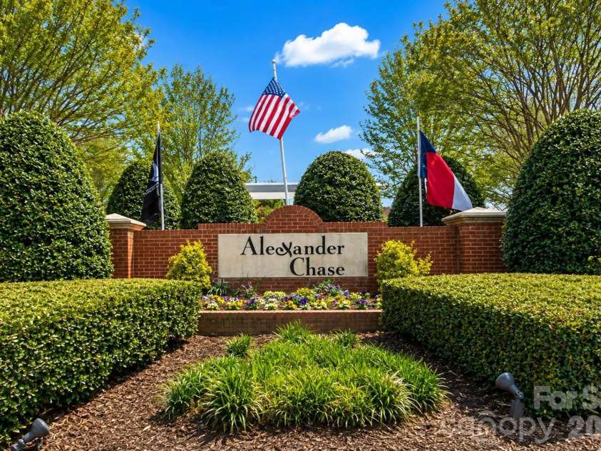 9113 Mcdowell Creek Court, Cornelius, NC 28031.  MLS# CAR4409709, YatesRealty ID 45511. 