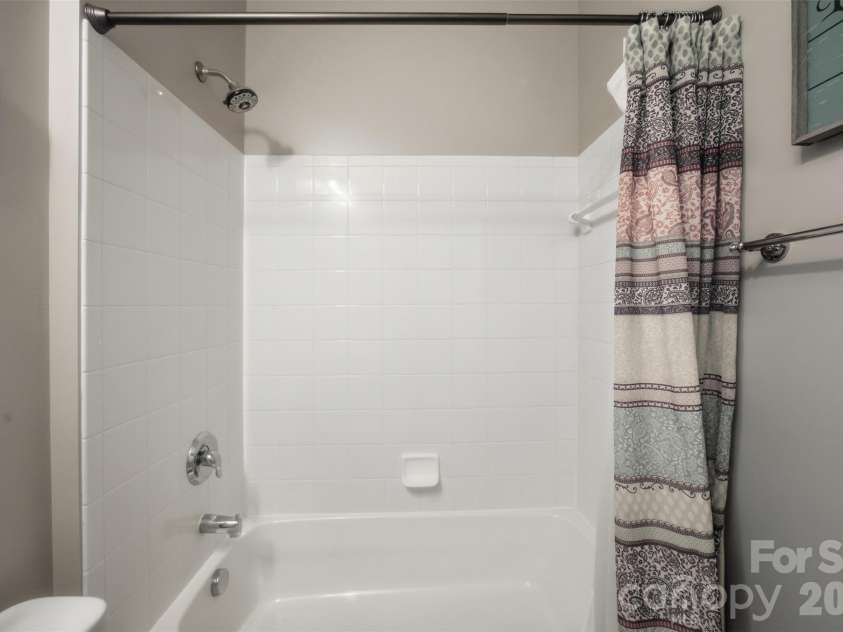 9113 Mcdowell Creek Court, Cornelius, NC 28031.  MLS# CAR4409709, YatesRealty ID 45511. 