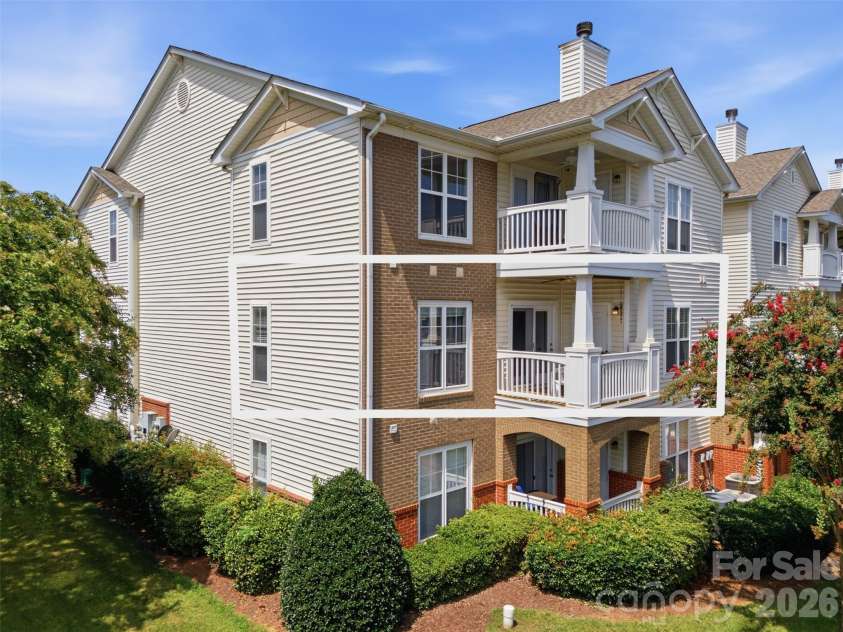 9113 Mcdowell Creek Court, Cornelius, NC 28031.  MLS# CAR4409709, YatesRealty ID 45511. 