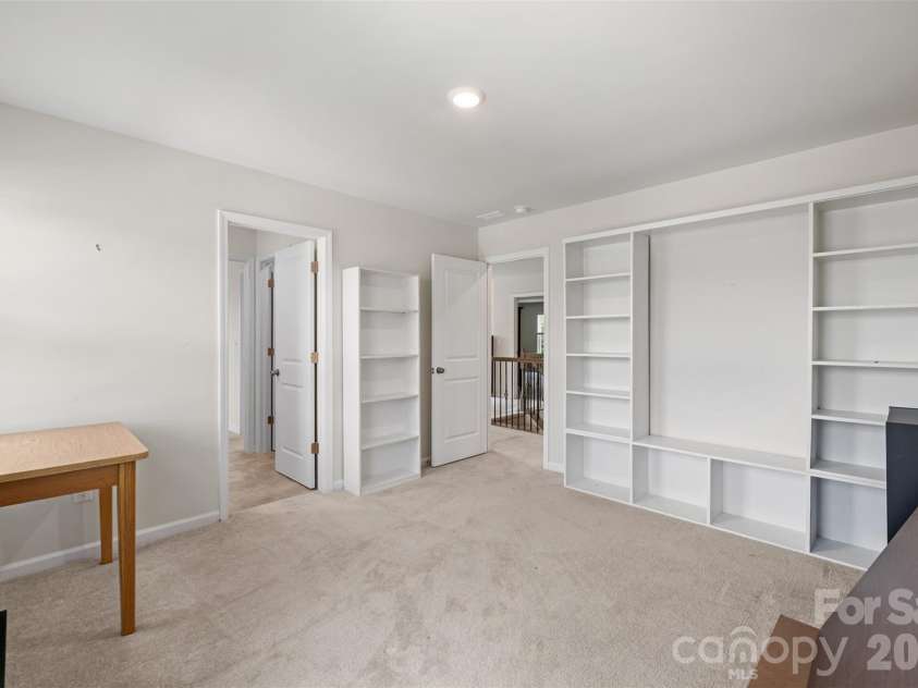 3307 Sand Post Oak Court, Gastonia, NC 28056.  MLS# CAR4397989, YatesRealty ID 45517. 3rd bedroom