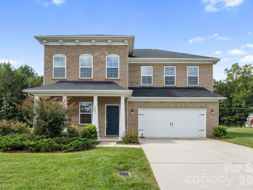 3307 Sand Post Oak Court, Gastonia, NC 28056.  MLS# CAR4397989, YatesRealty ID 45517. 