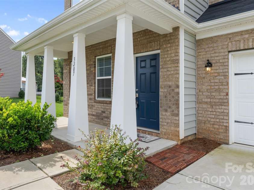 3307 Sand Post Oak Court, Gastonia, NC 28056.  MLS# CAR4397989, YatesRealty ID 45517. 