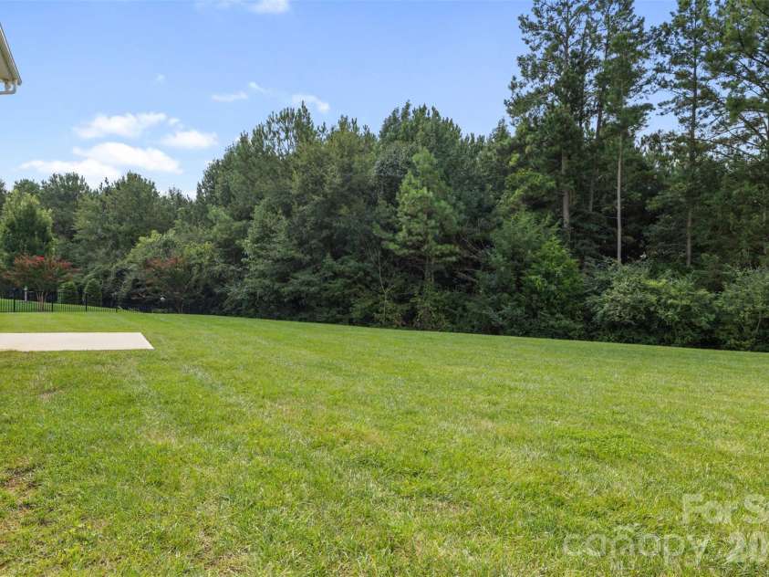 3307 Sand Post Oak Court, Gastonia, NC 28056.  MLS# CAR4397989, YatesRealty ID 45517. 