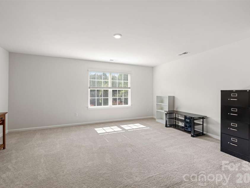 3307 Sand Post Oak Court, Gastonia, NC 28056.  MLS# CAR4397989, YatesRealty ID 45517. Loft area/Bonus
