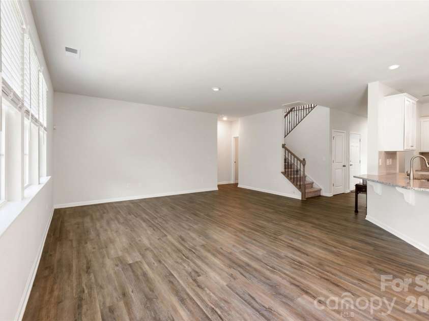 3307 Sand Post Oak Court, Gastonia, NC 28056.  MLS# CAR4397989, YatesRealty ID 45517. Open Living