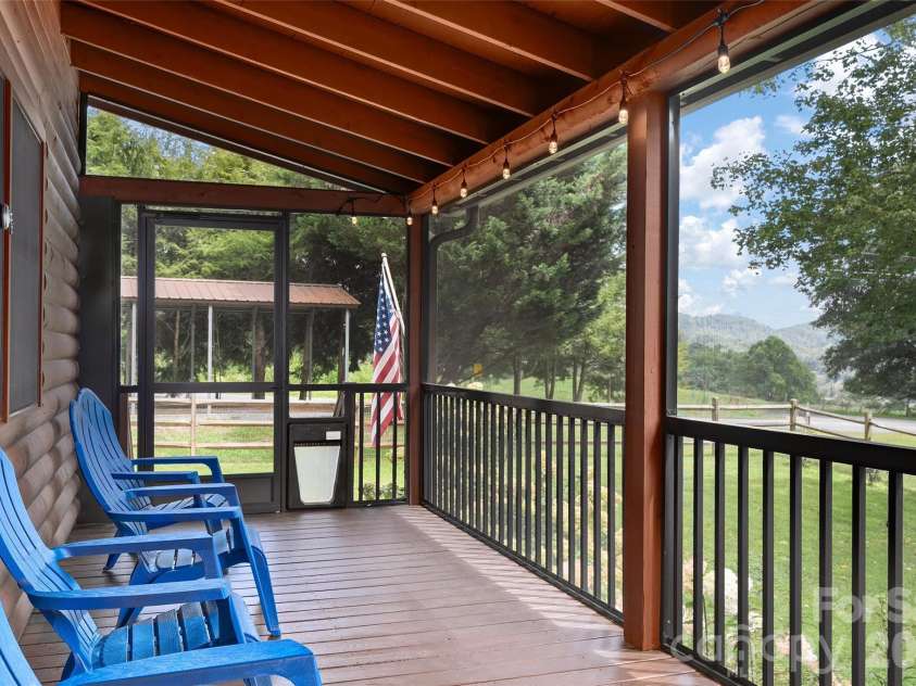 729 Joe Carver Road, Waynesville, NC 28785.  MLS# CAR4401487, YatesRealty ID 45518. 