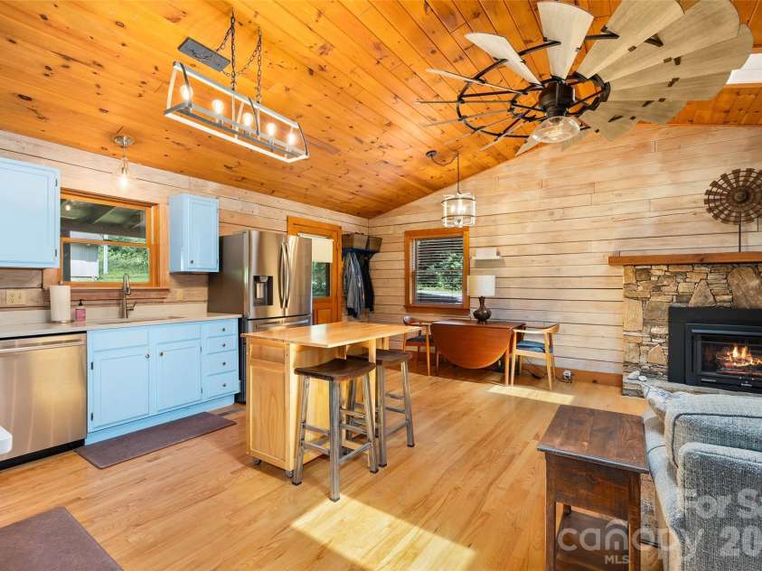 729 Joe Carver Road, Waynesville, NC 28785.  MLS# CAR4401487, YatesRealty ID 45518. 