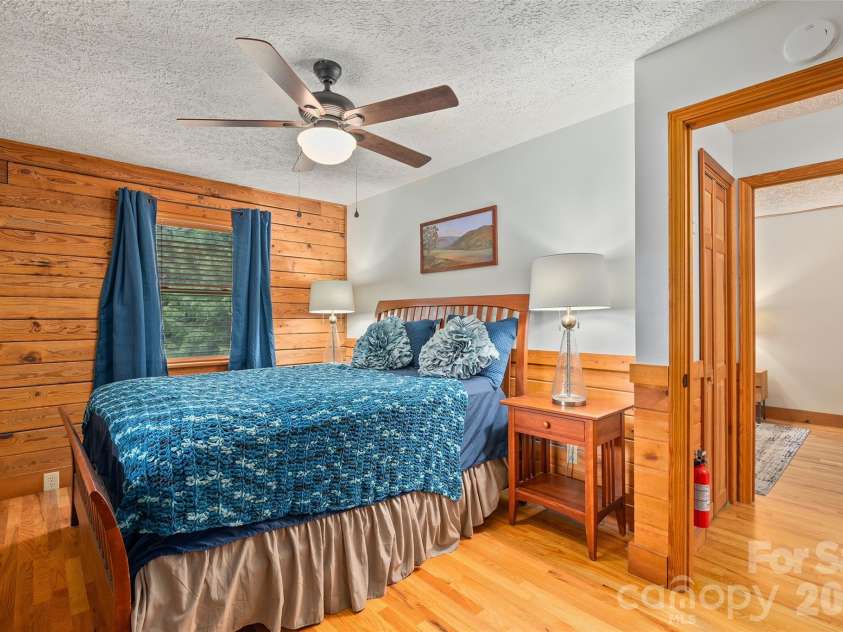 729 Joe Carver Road, Waynesville, NC 28785.  MLS# CAR4401487, YatesRealty ID 45518. 