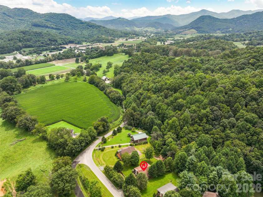 729 Joe Carver Road, Waynesville, NC 28785.  MLS# CAR4401487, YatesRealty ID 45518. 