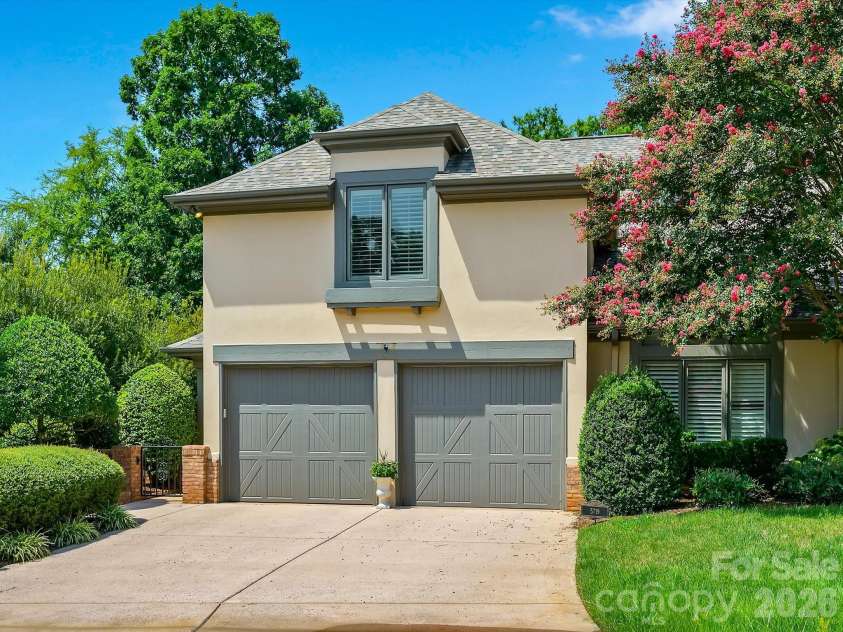 5719 Ballinard Lane, Charlotte, NC 28277.  MLS# CAR4400247, YatesRealty ID 45519. 