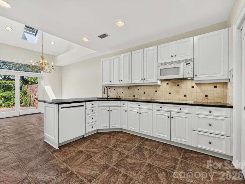 5719 Ballinard Lane, Charlotte, NC 28277.  MLS# CAR4400247, YatesRealty ID 45519. 