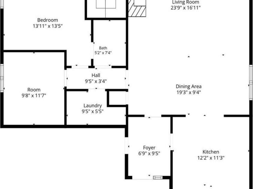 27071 Sanderling Court, Fort Mill, SC 29707.  MLS# CAR4396997, YatesRealty ID 45520. Second Floor - Main level with Front Door