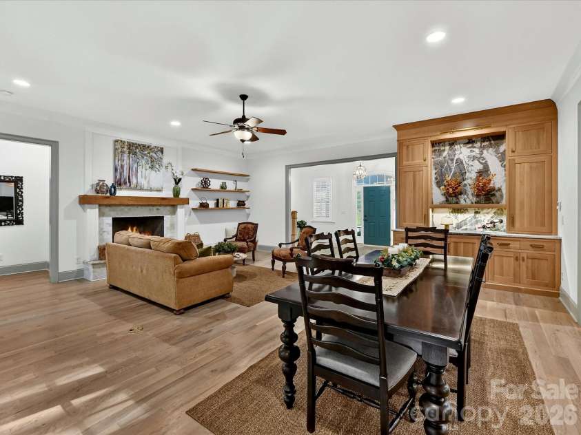 9417 White Hemlock Lane, Charlotte, NC 28270.  MLS# CAR4407608, YatesRealty ID 45522. 