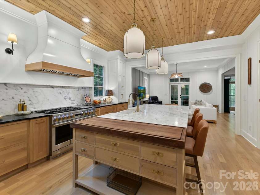 9417 White Hemlock Lane, Charlotte, NC 28270.  MLS# CAR4407608, YatesRealty ID 45522. 
