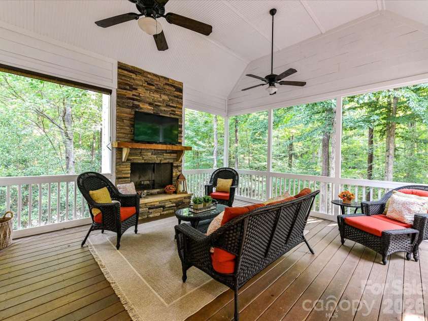 9417 White Hemlock Lane, Charlotte, NC 28270.  MLS# CAR4407608, YatesRealty ID 45522. 