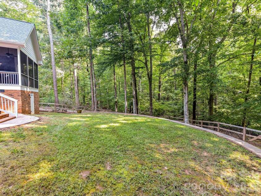 9417 White Hemlock Lane, Charlotte, NC 28270.  MLS# CAR4407608, YatesRealty ID 45522. 