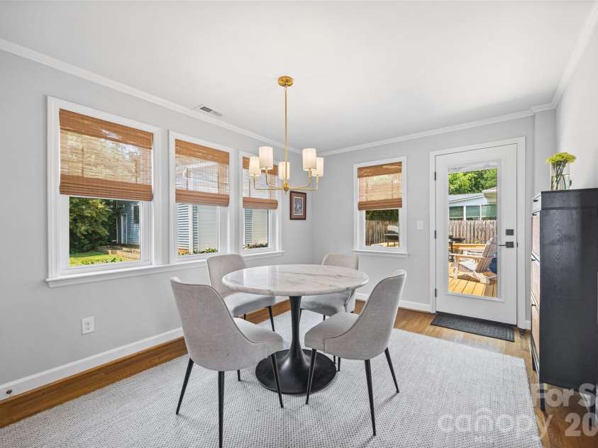 5300 Milford Road, Charlotte, NC 28210.  MLS# CAR4402604, YatesRealty ID 45523. 