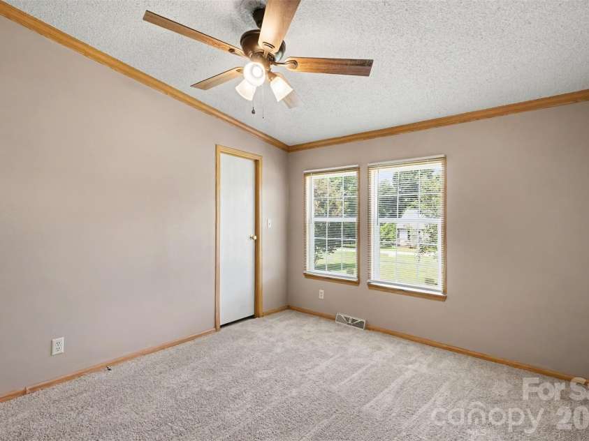 373 Laney Street, Concord, NC 28027.  MLS# CAR4416123, YatesRealty ID 45526. 